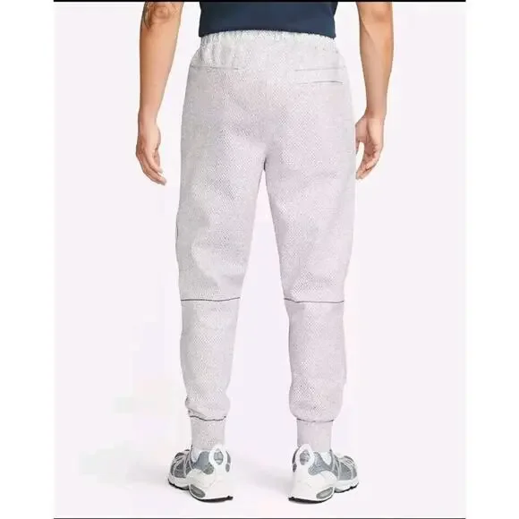 Nike Size L Tech Pack Forward Therma Fit ADV Jogger Pants Gray DQ4266-084 Ca7